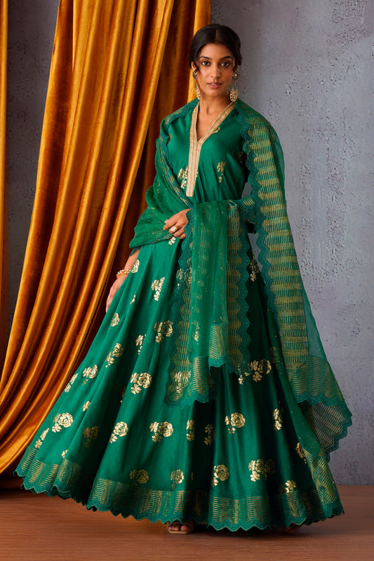 Emerald Green sequin embroidered flared panelled kurta.