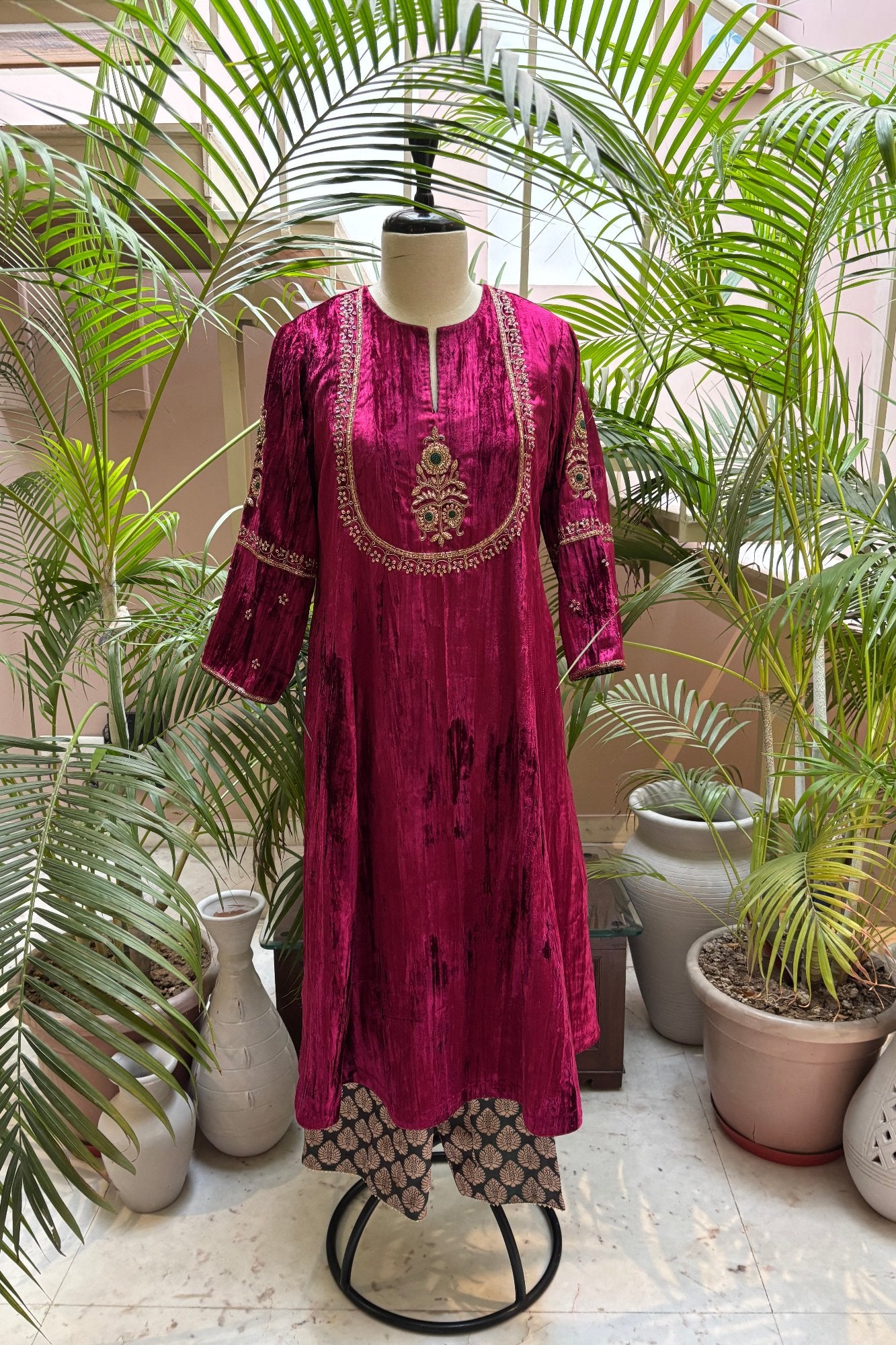 Ruby Pink Velvet Hand Embroidered Noor Kurta Set