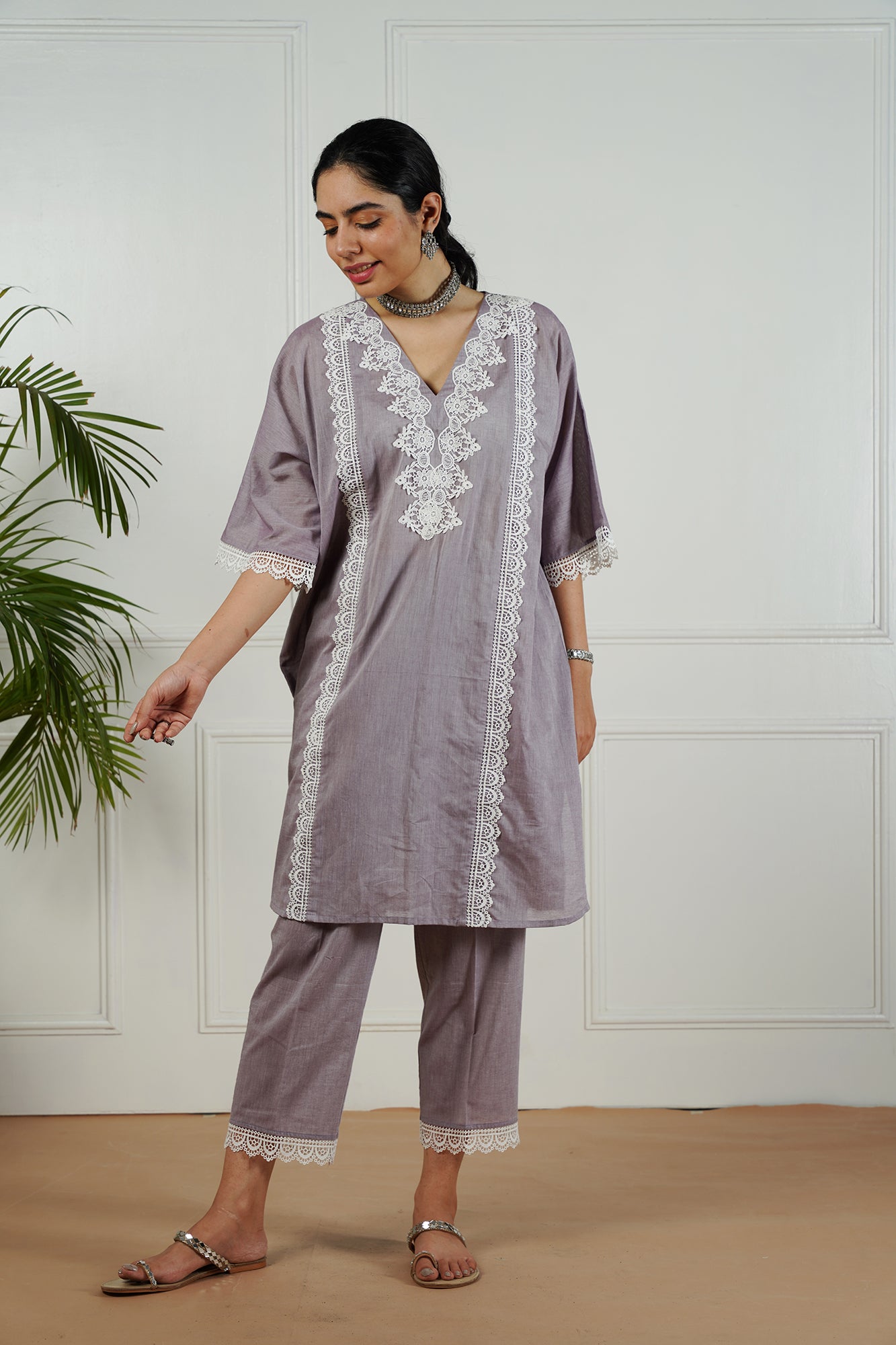 Lilac Lace Neck Kurta Set