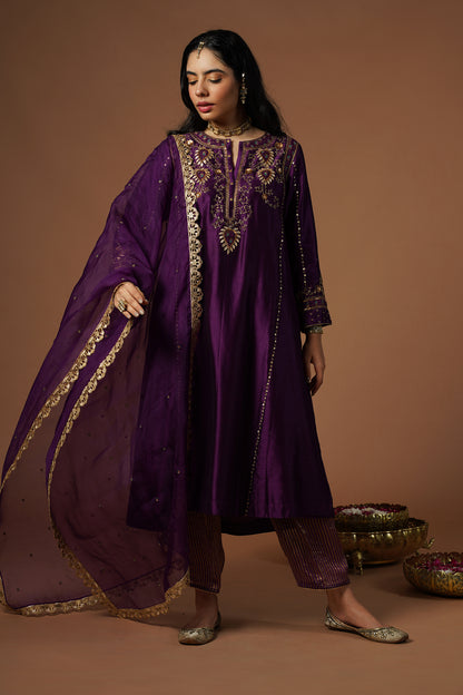 Purple Brocade Patch Embroidered Kalidaar Kurta Set