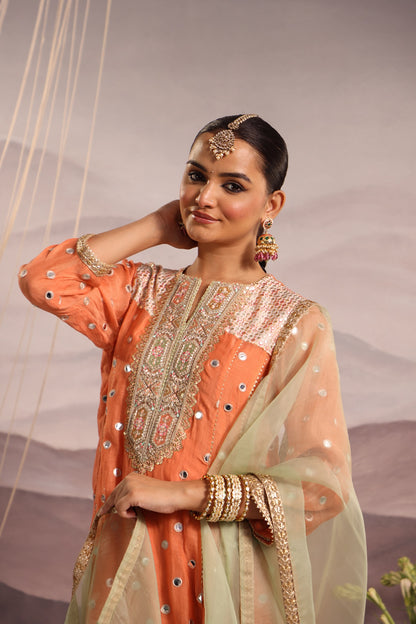 Peach Mirror Embroidered Kurta Set With Sea-Green Accent