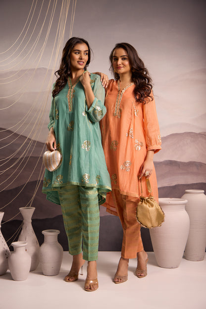 Peach Mul Chanderi High-Low Kurta with Sequin Floral Embroidery and Tissue Pants