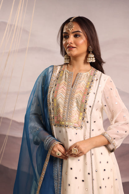 Off White Mirror Embroidered Kurta Set With Blue Accents