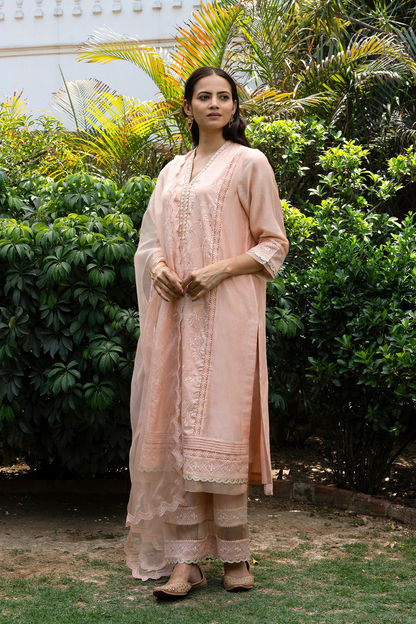 Peach Floral Jaal Embroidered Panelled Kurta Set