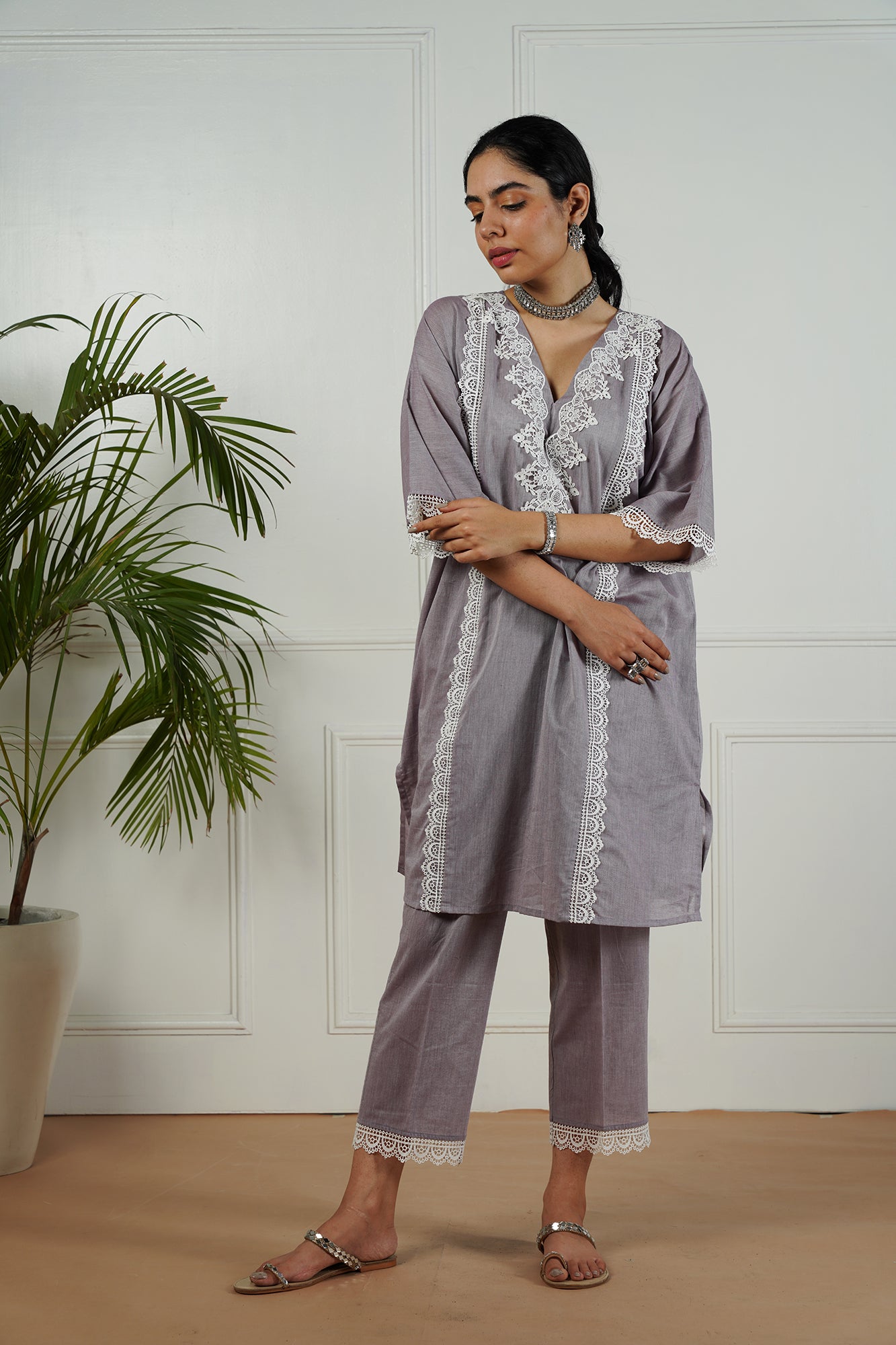 Lilac Lace Neck Kurta Set