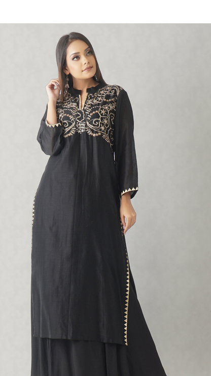 Prithvi Black Embroidered Layered Kurta