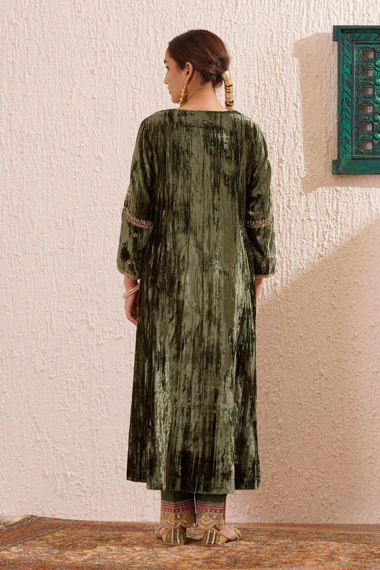 Sage Green Velvet Hand Embroidered Noor Kurta Set