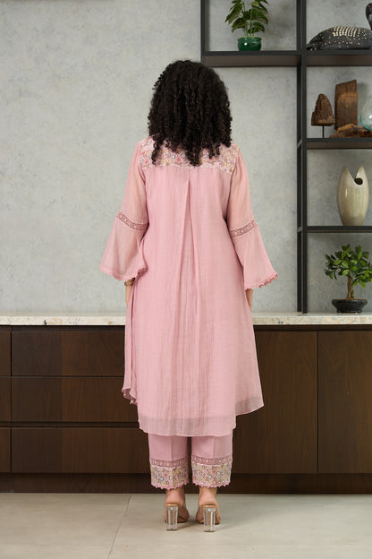 Pink Pero Chanderi Kurta Set with Floral Shoulder Yoke