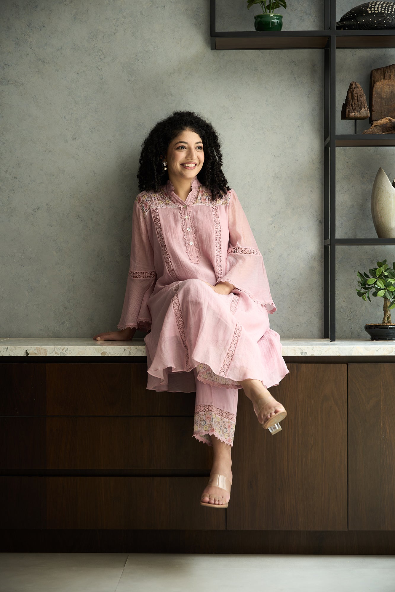 Pink Pero Chanderi Kurta Set with Floral Shoulder Yoke