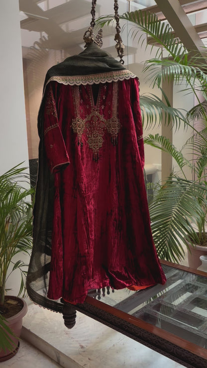 Rust Velvet Kurta Set with Hand-Embroidered Yoke & Beaded Tassels