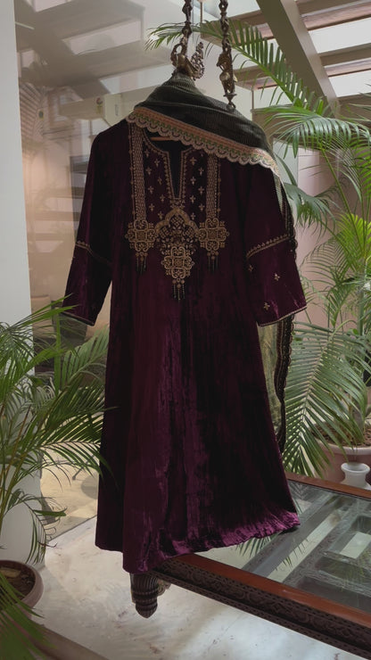 Wine Velvet Kurta Set with Hand-Embroidered Yoke & Beaded Tassels